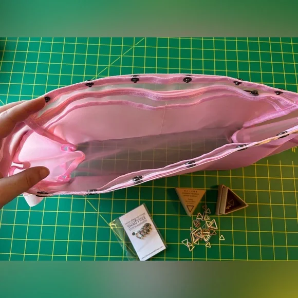 YARN DESTASH / Della Q Pink Bundle - Picture 2 of 8